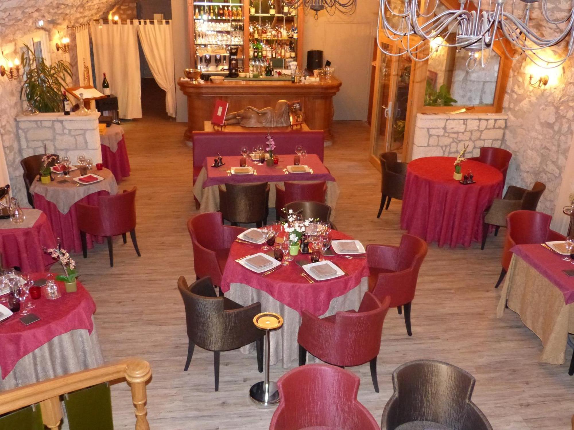 Logis Hotel Le Relais Louis XI مانج سور لوار المظهر الخارجي الصورة