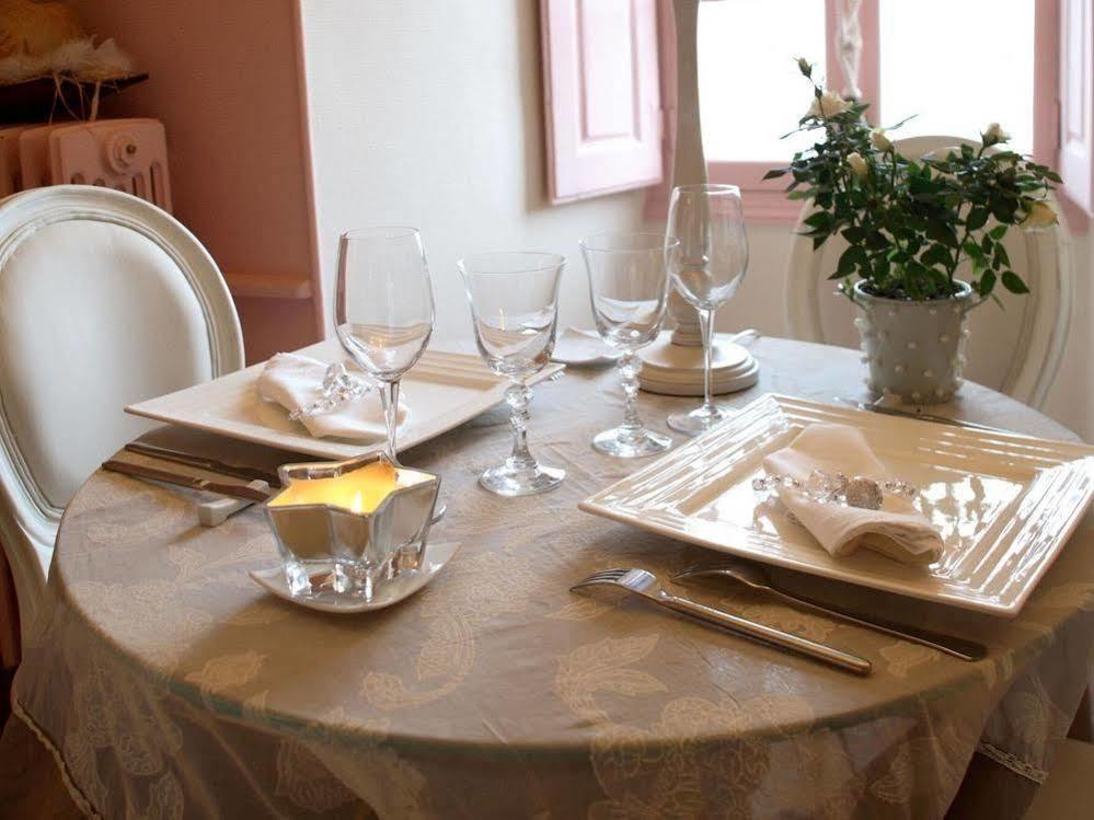 Logis Hotel Le Relais Louis XI مانج سور لوار المظهر الخارجي الصورة