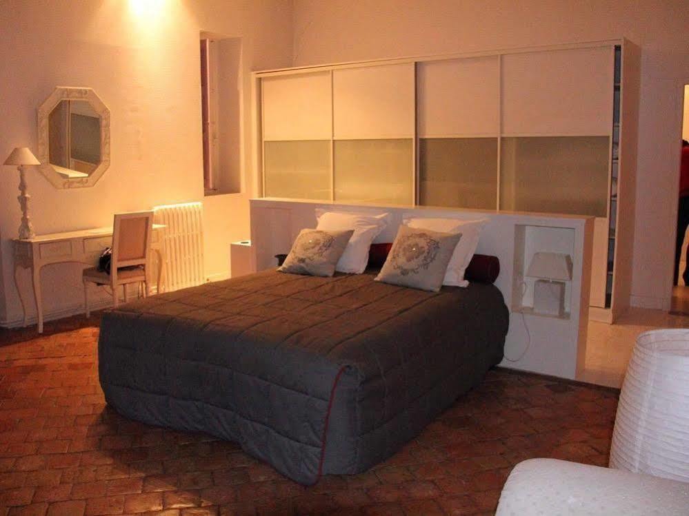 Logis Hotel Le Relais Louis XI مانج سور لوار المظهر الخارجي الصورة