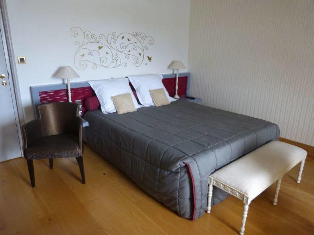 Logis Hotel Le Relais Louis XI مانج سور لوار المظهر الخارجي الصورة