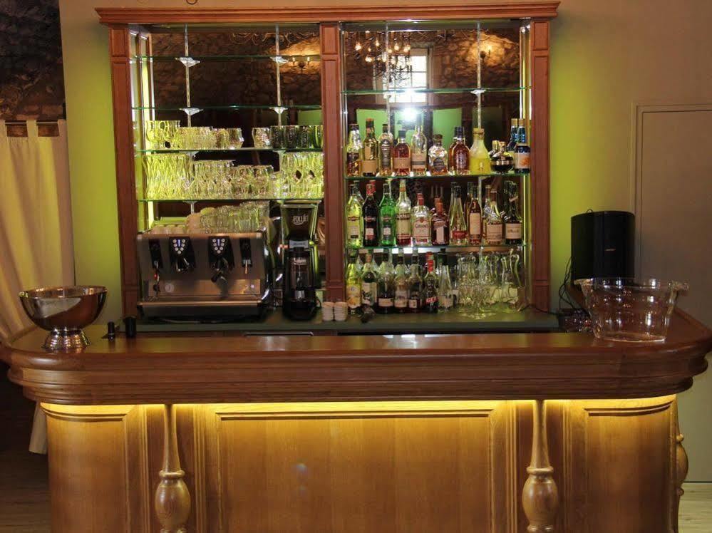 Logis Hotel Le Relais Louis XI مانج سور لوار المظهر الخارجي الصورة