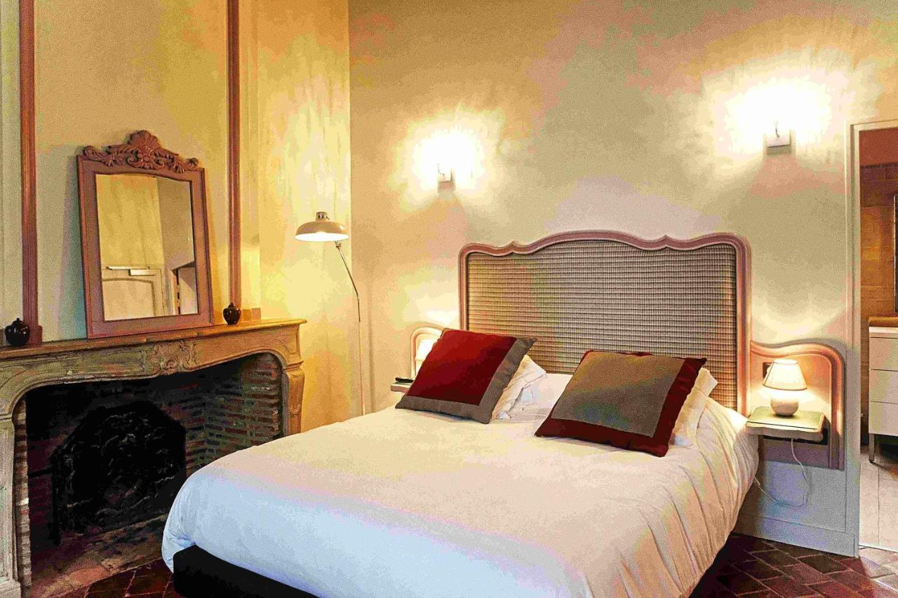 Logis Hotel Le Relais Louis XI مانج سور لوار المظهر الخارجي الصورة